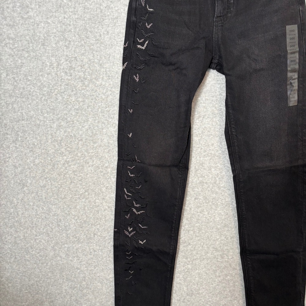 American Eagle Women's 000 Reg Black Denim Jeans‎ High-Rise Bat Embroidered Goth - Picture 2 of 11